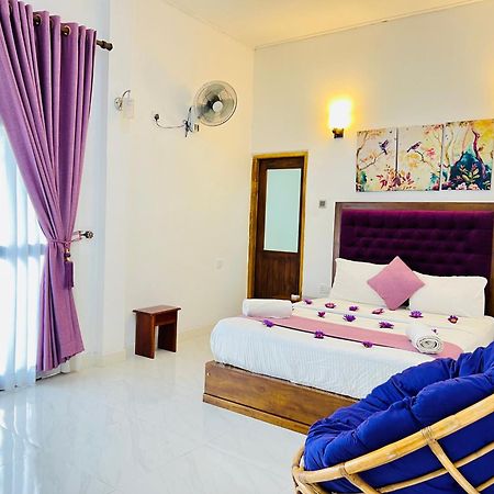 Heaven Breeze Hotel Kandy Exterior photo